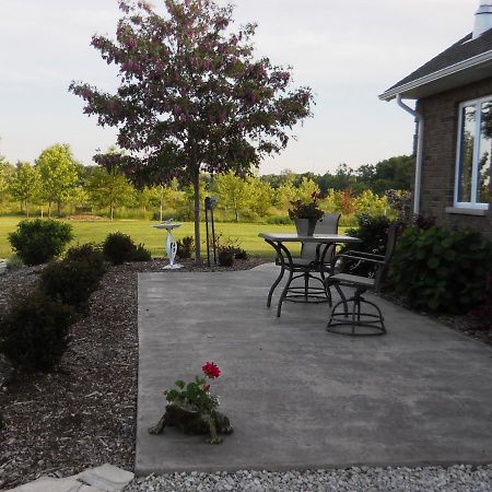 Wenzler'S Landing B&B Wheatley 외부 사진